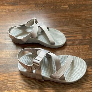 Men’s Chaco’s- Gray
